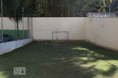 Apartamento à venda com 67m², 3 quartos e 1 vaga Apartamento à venda com 67m², 3 quartos e 1 vagaCampo Sintético