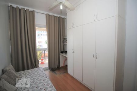Apartamento à venda com 85m², 3 quartos e 1 vagaQuarto 2