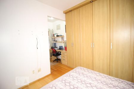 Apartamento à venda com 85m², 3 quartos e 1 vagaSuíte