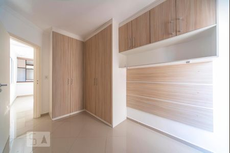 Apartamento para alugar com 100m², 2 quartos e 2 vagas Apartamento para alugar com 100m², 2 quartos e 2 vagasQuarto 2