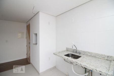 Cozinha de apartamento para alugar com 2 quartos, 75m² em Bom Jesus, Porto Alegre