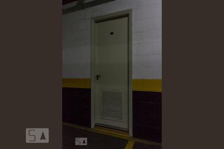 Apartamento para alugar com 85m², 2 quartos e 2 vagasDepósito