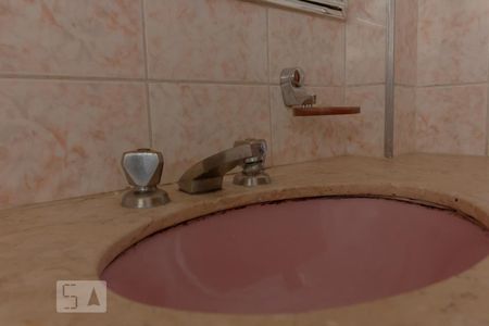 Apartamento à venda com 160m², 3 quartos e 1 vagaBanheiro suíte