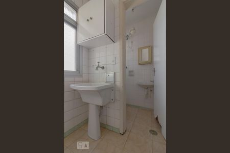 Apartamento à venda com 160m², 3 quartos e 1 vagaÁrea de serviço