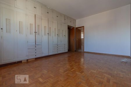 Apartamento à venda com 160m², 3 quartos e 1 vagaQuarto suíte