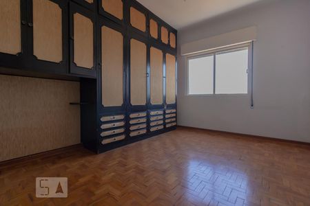 Apartamento à venda com 160m², 3 quartos e 1 vagaQuarto 2