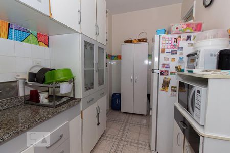Apartamento para alugar com 70m², 2 quartos e 1 vagaCozinha