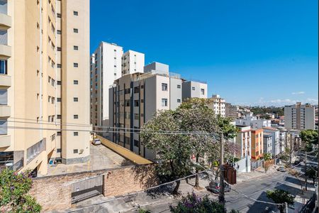 Apartamento para alugar com 87m², 3 quartos e 1 vagaVista