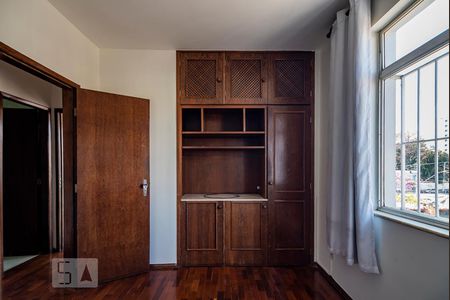Quarto 1 de apartamento para alugar com 3 quartos, 87m² em Cidade Nova, Belo Horizonte