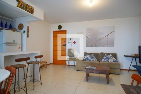 Sala  de apartamento para alugar com 2 quartos, 72m² em Campeche, Florianópolis