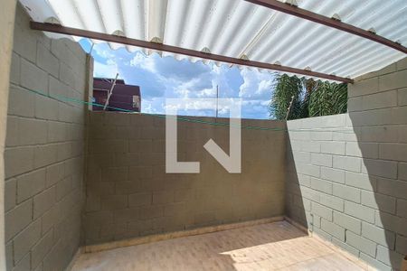 Casa de condomínio para alugar com 67m², 2 quartos e 1 vaga Casa de condomínio para alugar com 67m², 2 quartos e 1 vagaVista da Cozinha