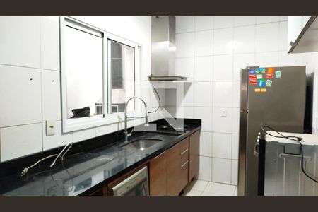 Cozinha de casa à venda com 3 quartos, 240m² em Penha de França, São Paulo