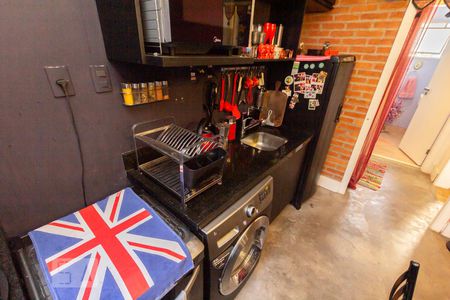 Cozinha de apartamento para alugar com 1 quarto, 40m² em Perdizes, São Paulo