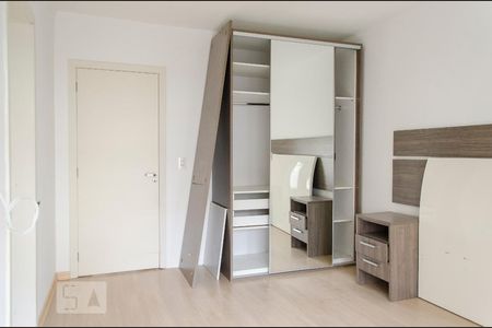 Casa de condomínio à venda com 150m², 3 quartos e 2 vagas Casa de condomínio à venda com 150m², 3 quartos e 2 vagasSuíte 1