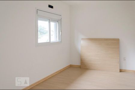 Casa de condomínio à venda com 150m², 3 quartos e 2 vagas Casa de condomínio à venda com 150m², 3 quartos e 2 vagasDormitório 1