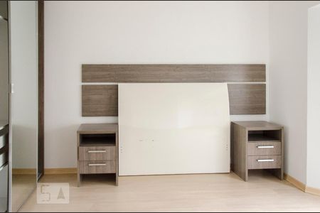 Casa de condomínio à venda com 150m², 3 quartos e 2 vagas Casa de condomínio à venda com 150m², 3 quartos e 2 vagasSuíte 1