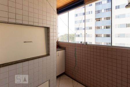 Varanda de apartamento para alugar com 2 quartos, 75m² em Água Verde, Curitiba