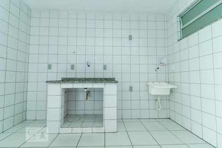 Cozinha e Área de Serviço de kitnet/studio para alugar com 1 quarto, 35m² em Curicica, Rio de Janeiro