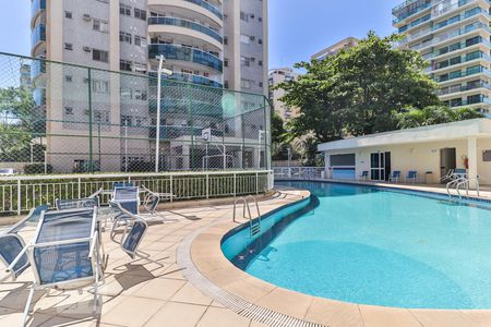 Apartamento para alugar com 70m², 2 quartos e 1 vagaPiscina