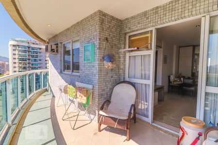 Varanda Sala de apartamento para alugar com 2 quartos, 70m² em Jacarepaguá, Rio de Janeiro