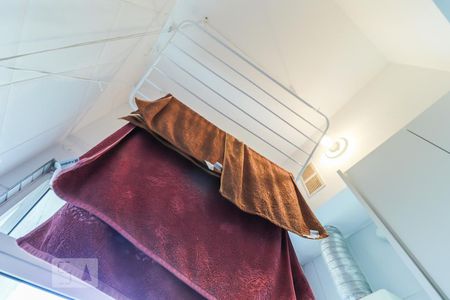 Apartamento para alugar com 70m², 2 quartos e 1 vagaÁrea de Serviço