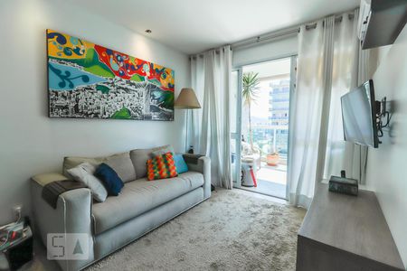 Sala de apartamento para alugar com 2 quartos, 70m² em Jacarepaguá, Rio de Janeiro