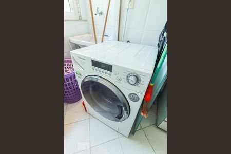 Apartamento para alugar com 70m², 2 quartos e 1 vagaÁrea de Serviço