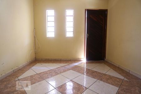 Sala de casa para alugar com 3 quartos, 90m² em Santo Antônio, Osasco