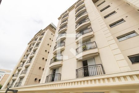 Apartamento para alugar com 212m², 4 quartos e 4 vagas Apartamento para alugar com 212m², 4 quartos e 4 vagasFachada