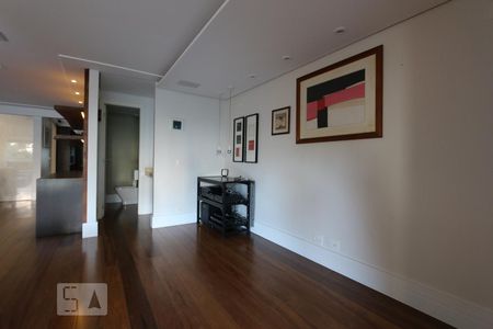 sala de apartamento para alugar com 2 quartos, 182m² em Paraíso do Morumbi, São Paulo