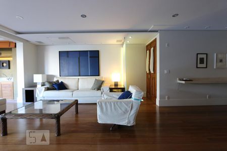 sala de apartamento para alugar com 2 quartos, 182m² em Paraíso do Morumbi, São Paulo
