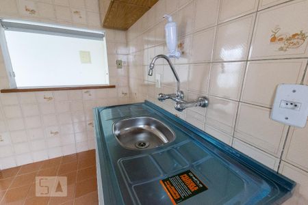 Cozinha - Torneira de apartamento para alugar com 1 quarto, 42m² em Itaim Bibi, São Paulo