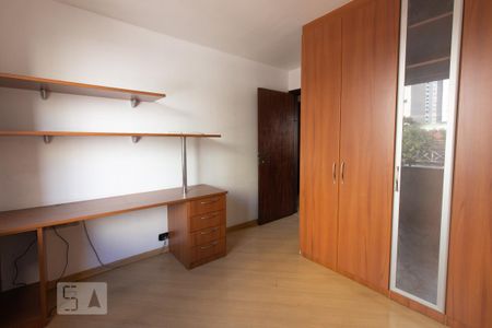 Apartamento à venda com 368m², 3 quartos e 2 vagasQuarto 2