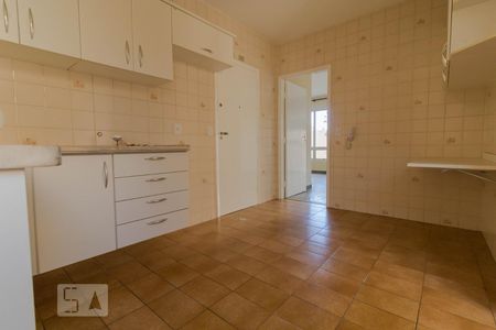 Apartamento para alugar com 100m², 3 quartos e 2 vagasCozinha