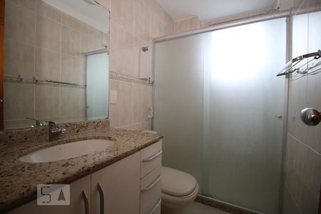 Banheiro da Suíte de apartamento para alugar com 3 quartos, 122m² em Freguesia (jacarepaguá), Rio de Janeiro