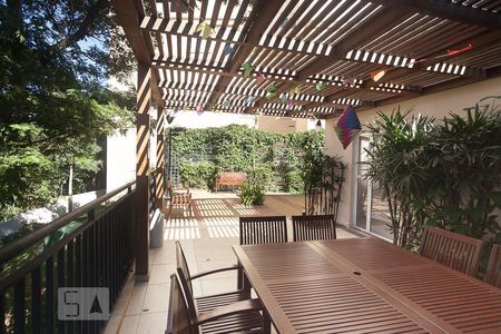 Apartamento para alugar com 57m², 2 quartos e 1 vagaDependências do condominio - churrasqueira 2