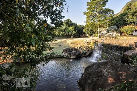 Casa de condomínio à venda com 850m², 4 quartos e 4 vagas Casa de condomínio à venda com 850m², 4 quartos e 4 vagasÁrea Comum