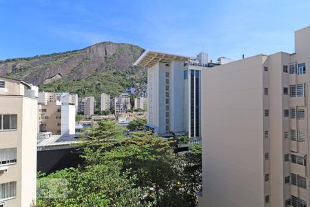 Vista Sala. de apartamento para alugar com 3 quartos, 110m² em Copacabana, Rio de Janeiro