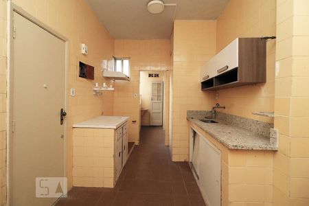 Apartamento para alugar com 110m², 3 quartos e 1 vagaCozinha.