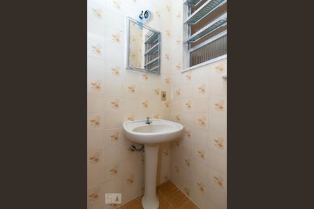 Banheiro de apartamento à venda com 2 quartos, 50m² em Todos Os Santos, Rio de Janeiro