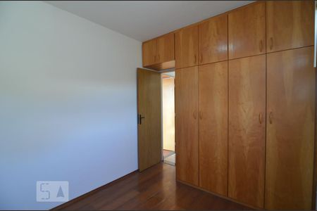 Quarto 2 de apartamento para alugar com 2 quartos, 55m² em Buritis, Belo Horizonte