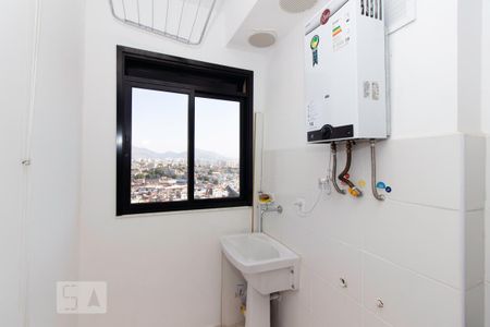 Apartamento para alugar com 74m², 3 quartos e 1 vaga Apartamento para alugar com 74m², 3 quartos e 1 vagaÁrea de serviço