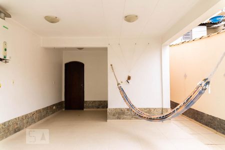 Casa para alugar com 160m², 2 quartos e 1 vagaQuintal/Porão e Área de Serviço