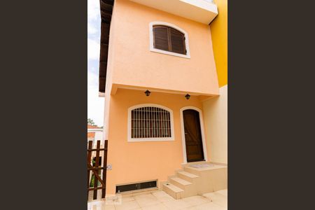 Casa para alugar com 160m², 2 quartos e 1 vagaFachada