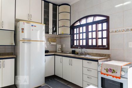 Casa para alugar com 160m², 2 quartos e 1 vagaCozinha