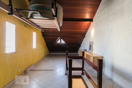 Quarto  de casa para alugar com 2 quartos, 160m² em Vila Brasílio Machado, São Paulo