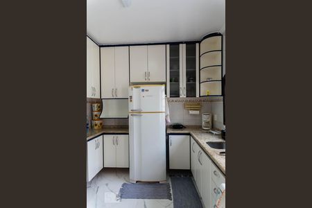 Casa para alugar com 160m², 2 quartos e 1 vagaCozinha