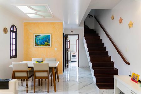 Sala de casa para alugar com 2 quartos, 160m² em Vila Brasílio Machado, São Paulo