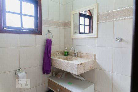 Lavabo de casa para alugar com 2 quartos, 160m² em Vila Brasílio Machado, São Paulo