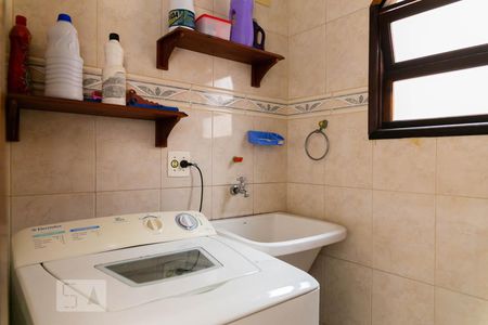 Casa para alugar com 160m², 2 quartos e 1 vagaÁrea de Serviço